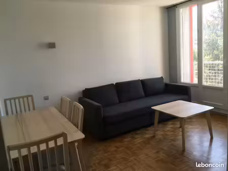 appartement t2 40m2 proche campus