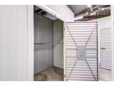 garage/box 4 m² coignieres