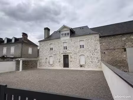 maison béarnaise f5 entièrement rénovée