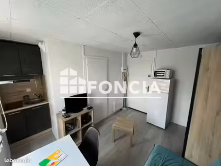 appartement 1 pièce 13 m²