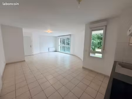 location appartement de type 3 de 70 90 m² - saint-saulve