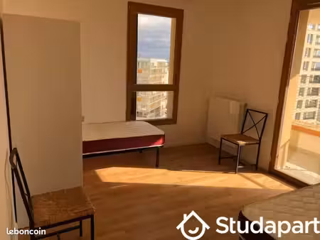 appartement 1 pièce 65 m²