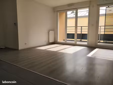 appartement 3 pièces - quartier le cygne d'enghien