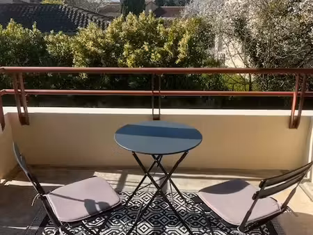 très agréable t2 meublé de 36 m² avec extérieur  à fenouillet 31150