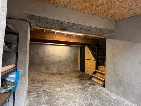 location garage 45m2