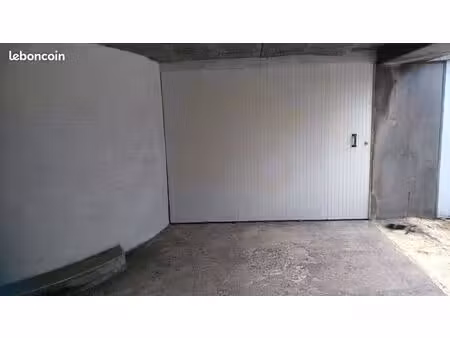 garage à louer en hyper centre