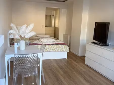 location appartement 1 pièce 27 m² à mantes-la-ville (78711)