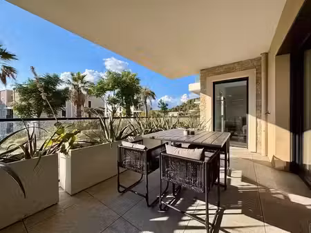 vente appartement 2 pièces 48 m² à saint-mandrier-sur-mer (83430)  385 000 €