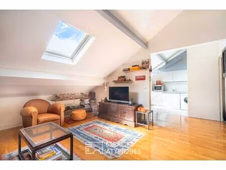 appartement sous les toits en centre ville