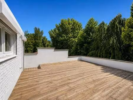 duplex vaste terrasse - 2 chambres + bureau à lembeek