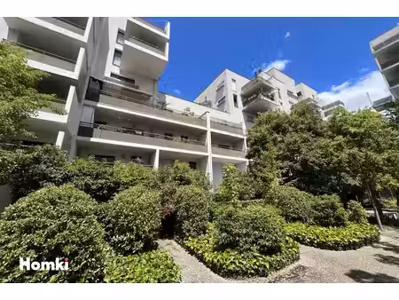 duplex t6 de 107 m² avec terrasse et jardin à lyon 69009  avenue rosa parks