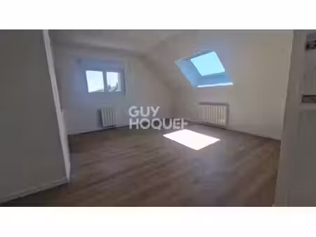 le coudray t2 refait à neuf