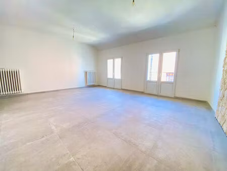 appartement orange - 4 pièces - 109m²