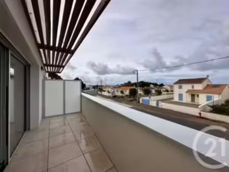 vente appartement 3 pièces à saint-gilles-croix-de-vie (85800) : à vendre 3 pièces / 75m² 