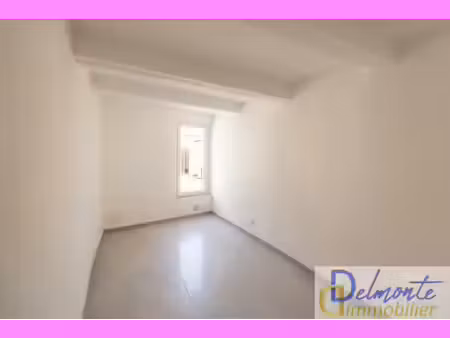 studio 20m2 - centre-ville la seyne-sur-mer