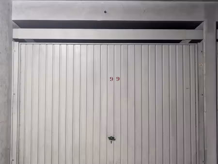 box garage à louer rue henri cheneaux