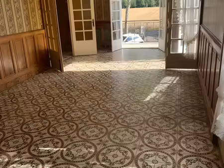 maison  4 pièce(s)  3 chambre(s)  130 m²