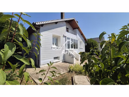 maison familiale 3 chambres 105 m2 batilly