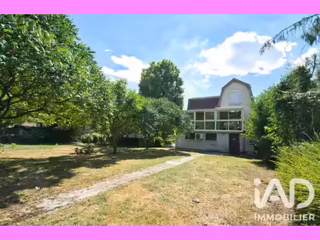 pavillon à châlons-en-champagne (51000)