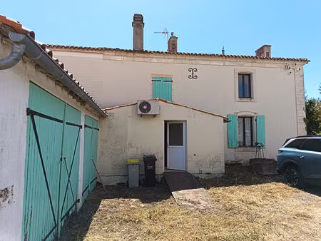 maison saint pierre le vieux 5 pièce(s) 130m²  3 chambres  2 garages  terrain de 865 m²