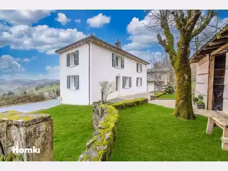 maison/villa t5 de 105 m² à saint-clément-de-vers 69790