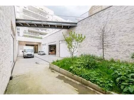 espace activité productive à louer — 507 m²