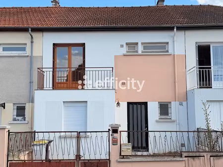 maison 5 pièces - 74 m²