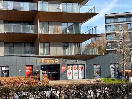 ancien proxy delhaize à louer avenue marcel thiry woluwe