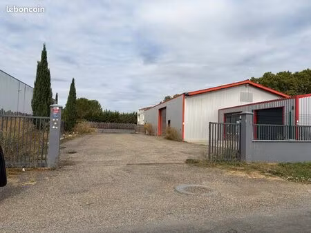 a louer maison et bâtiment