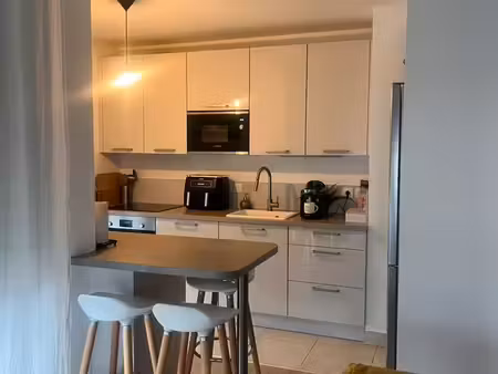 t4 meublé de 79 m² – poissy (quartier rouget-de-lisle)