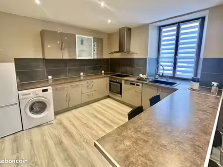 t3 lumineux de 68 m² – rougemont-le-château