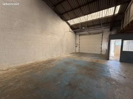 garage/box montrond les bains
