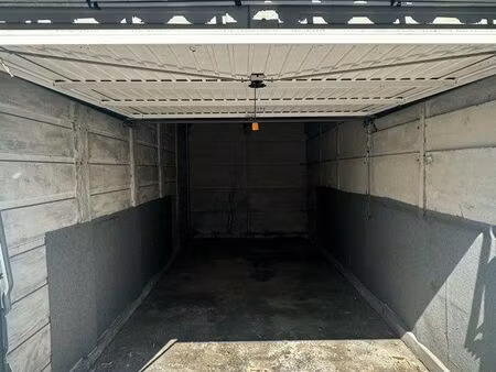box / garage rouen jardin des plantes