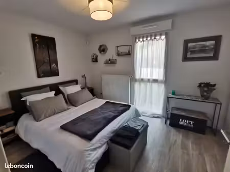 maison de ville 64m² lège bourg - dpe b - calme