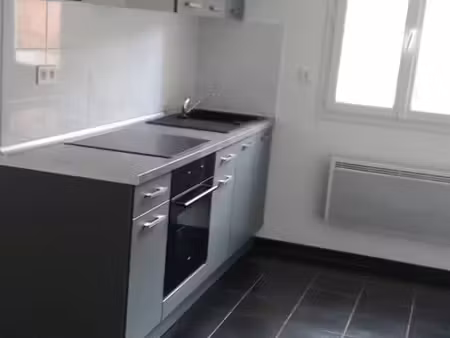 maison mitoyenne à louer