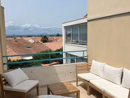 duplex t3 a la mer avec terrasse et parking