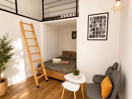 studio avec mezzanine rénové – menton centre