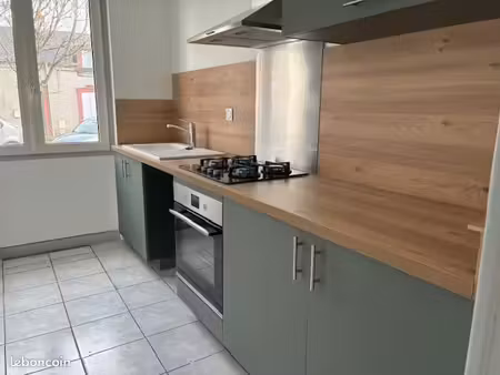maison t6 rénovée-cave -jardin - parking