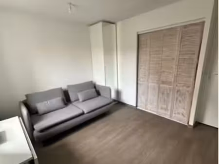 à louer centre ville studio bis libre de suite