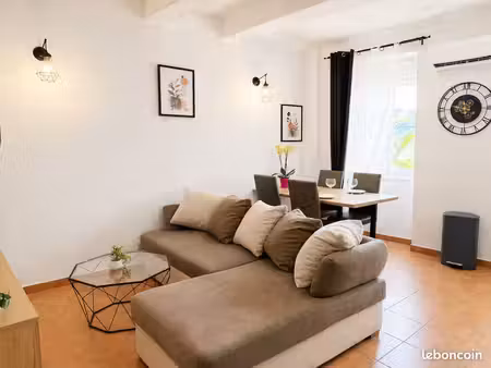 t2 meublé et climatisé de 40 55 m² – bail mobilité