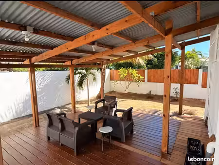 location a saint-gilles les bains