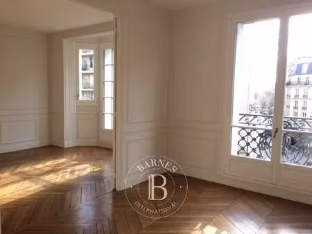 le service location de la maison barnes vous propose ce bien :