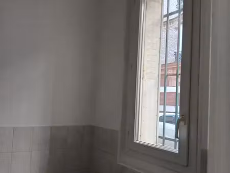 location appartement 1 pièce 20 m² à bois-colombes (92270)