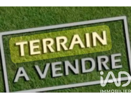 vente terrain 1251 m² à pélissanne (13330)  289 000 €