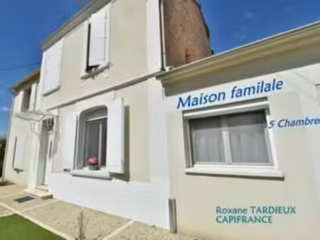 vente maison à angoulême (16000) : à vendre / 190m² angoulême