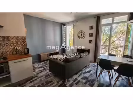 location meublée appartement 2 pièces 36 m² à vidauban (83550)  600 €