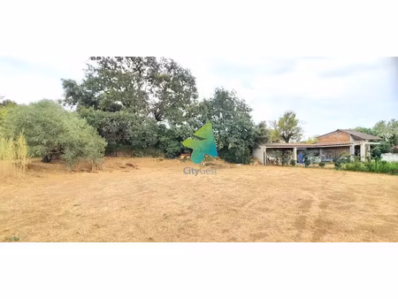 vente terrain 584 m² à vinassan (11110)  157 700 €