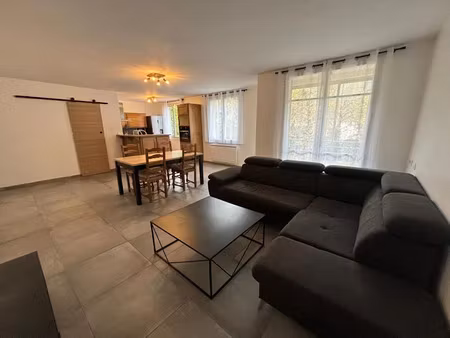 location meublée appartement 3 pièces 66.39 m² à manosque (04100)  795 €