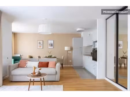 location meublée appartement 2 pièces 46 m² à clichy (92110)  2 190 €