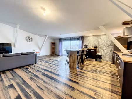 location meublée appartement 4 pièces 100 m² à castelnaudary (11400)  990 €